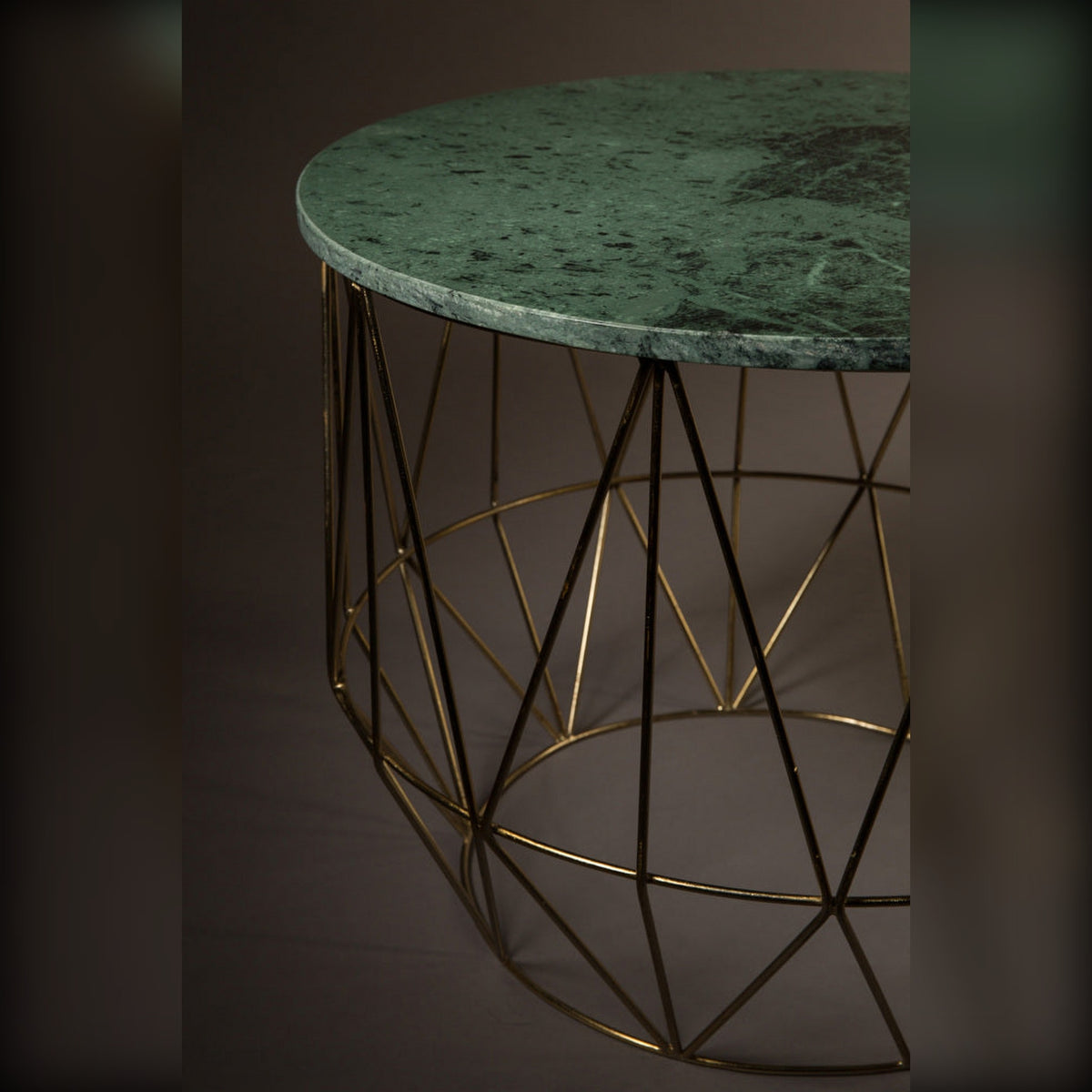 Side Table Boss Domestica – Green Marble Top and Frame Detail