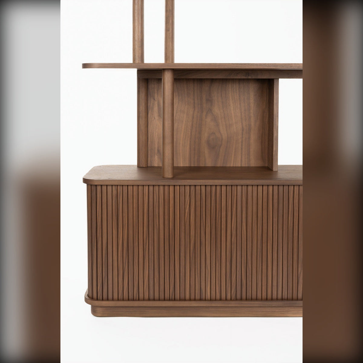 Bookcase Barbier Walnut Domestica – Upright Support and Tambour Door Detail