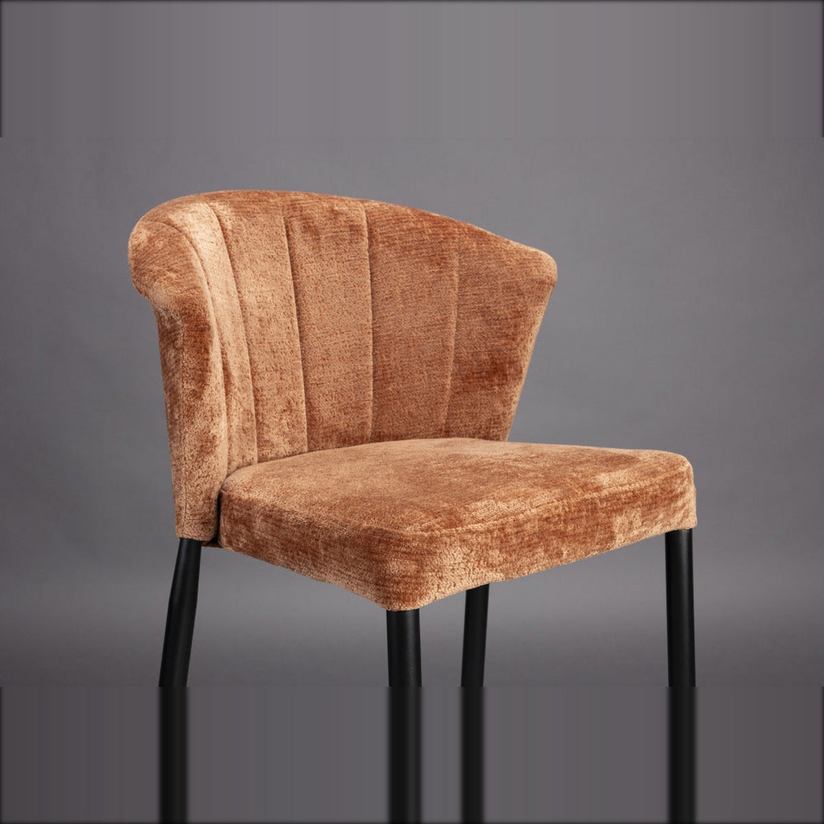 Counter Chair Georgia Terra Domestica – Fluted Backrest and Seat Detail