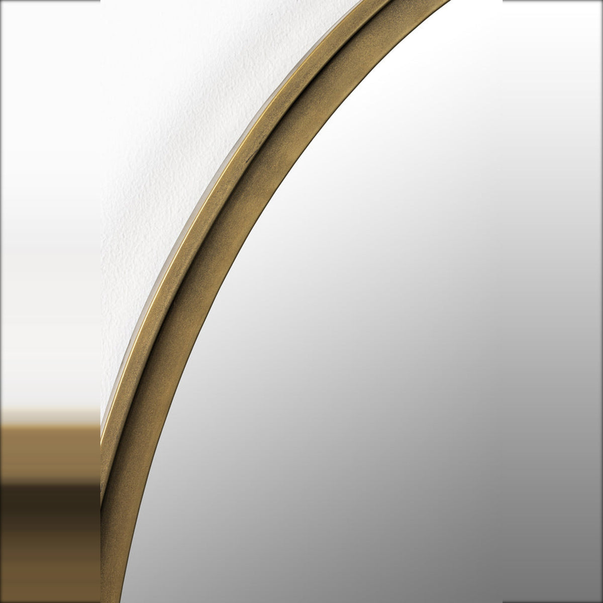 Mirror Matz Oval M Antique Brass Domestica – Frame Detail