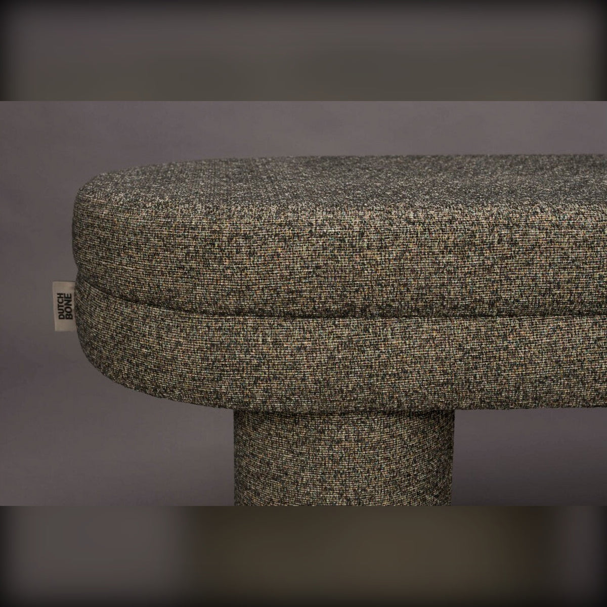 Bench Fern Black Domestica – Rounded Seat Edge Close-up