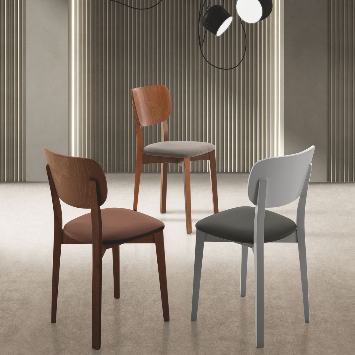Bar Stool Infinito – shown in the chair version, product photo