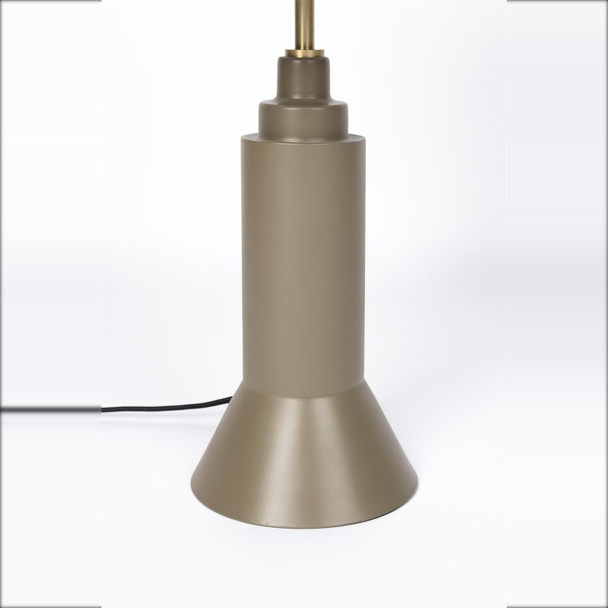 Table Lamp Kaja Dark Blue Domestica – Base Detail