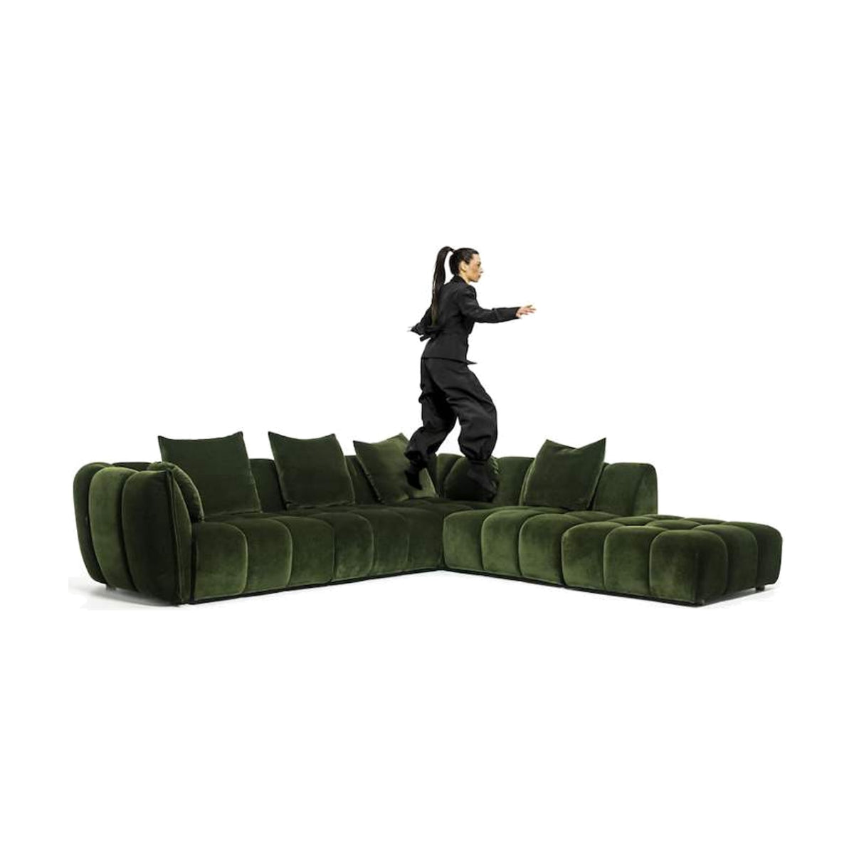 Sofa Eros Corner Forest Green Domestica – Lifestyle Scale Reference