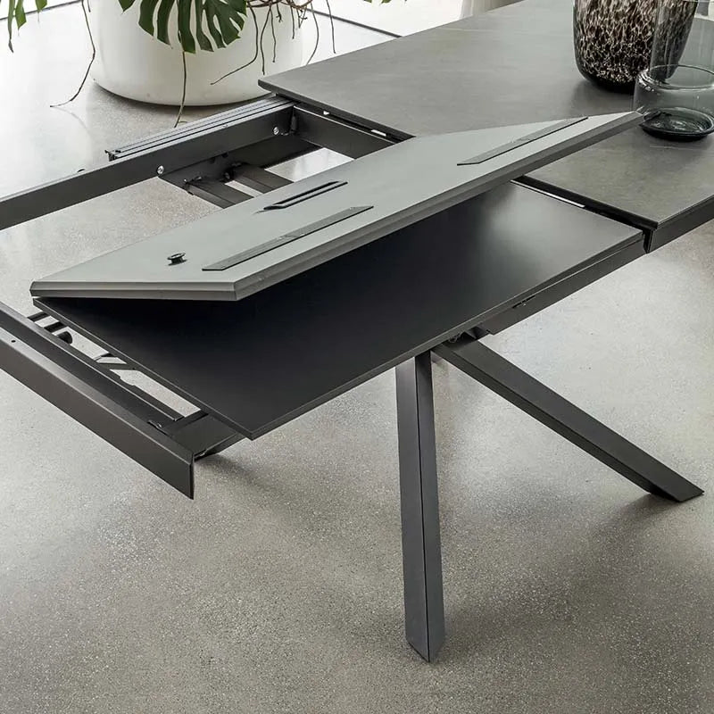 Table Tokyo Extendable 160x90 Domestica – Extension Leaf Detail