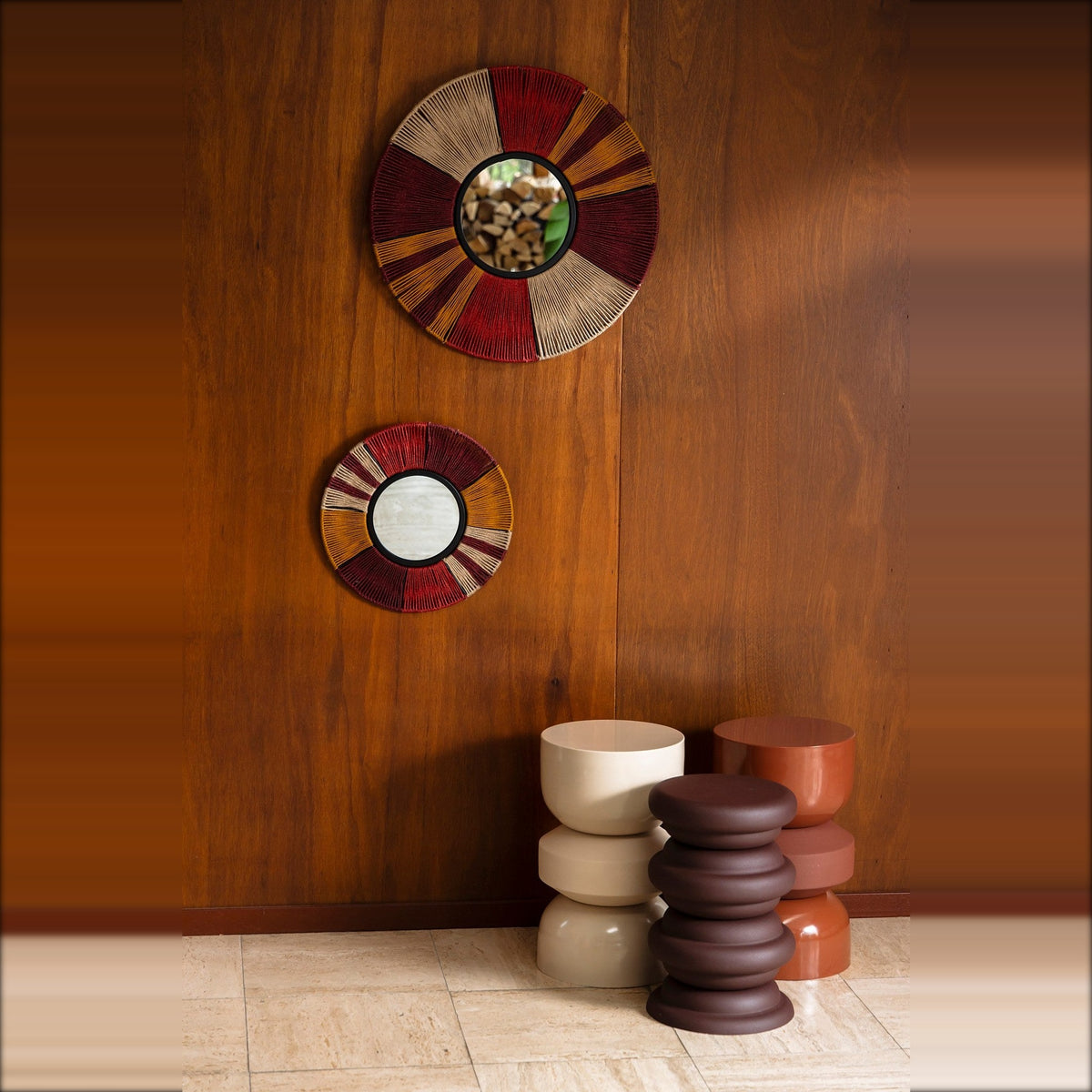 Stool Artemis Brown Domestica – Lifestyle – Stools Against a Wood-Panelled Wall