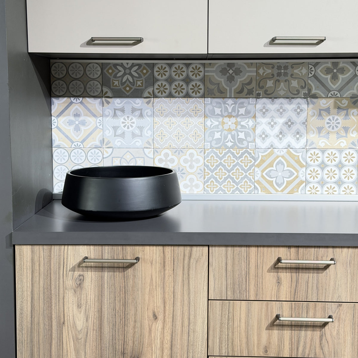 Viola Light Walnut Kitchen Domestica – Showroom Model – Worktop and Drawers