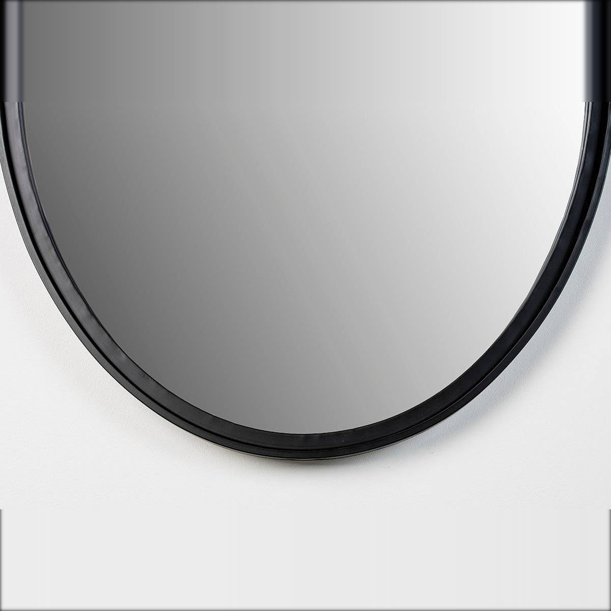 Mirror Matz Oval L Black Domestica – Black Frame Close-up